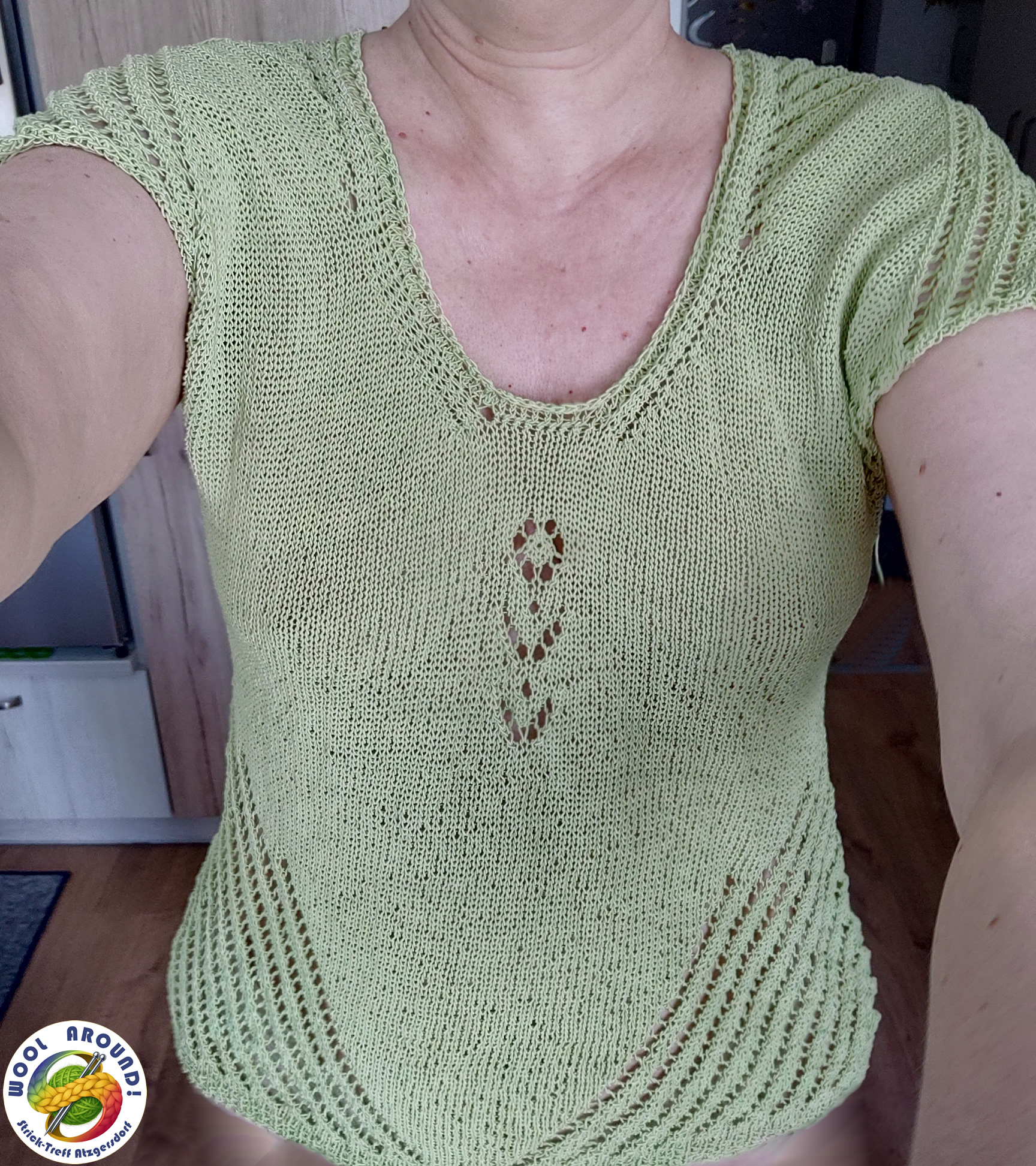 Seide und Lacemuster = kühles Sommershirt